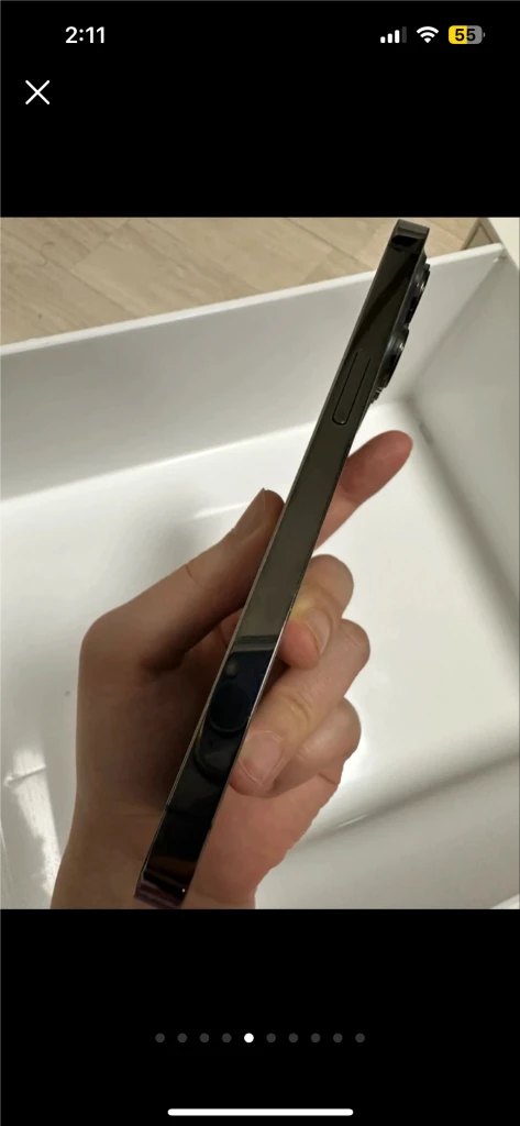 아이폰13PRO 256GB , 에어팟, 케이스4종, 강화필름1매 모두포함 이미지