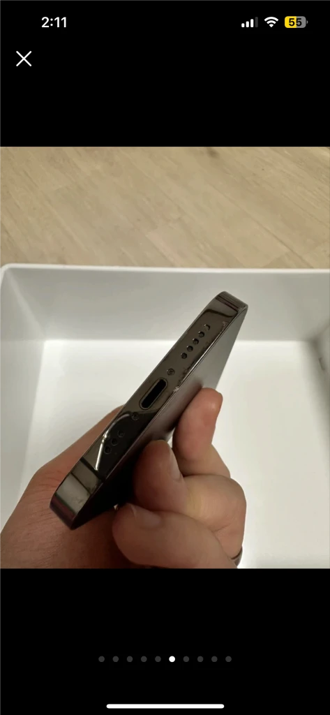아이폰13PRO 256GB , 에어팟, 케이스4종, 강화필름1매 모두포함 이미지