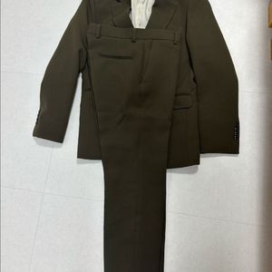 남성 정장 세트 이미지