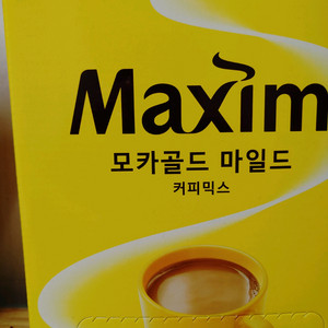 맥심 모카골드 마일드 커피믹스 210개 2박스 54000원에 팝니다 이미지