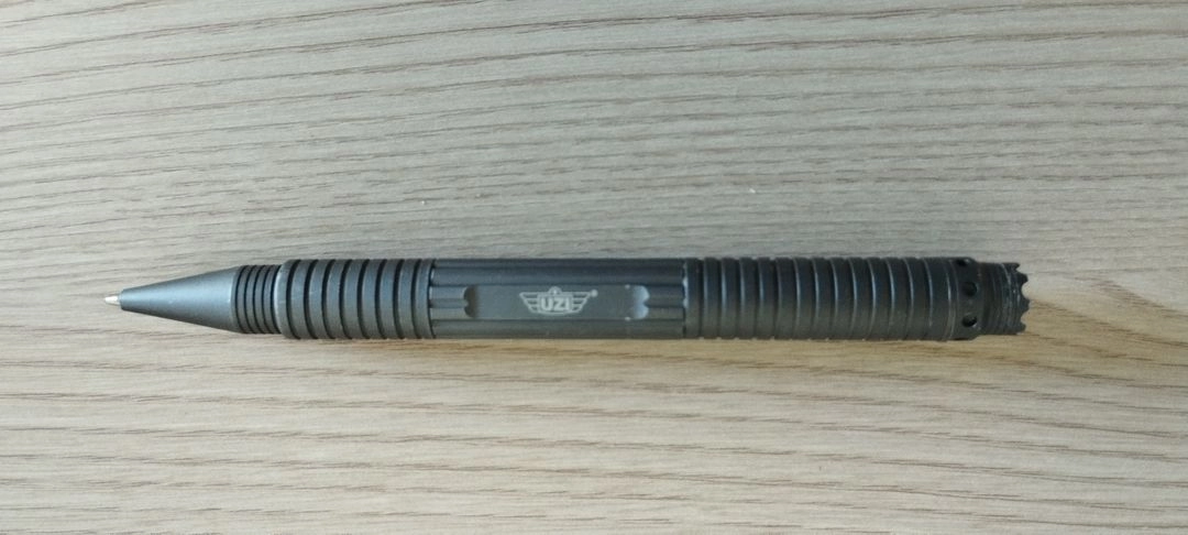 우지 UZI 택티컬펜 Tacticalpen 이미지