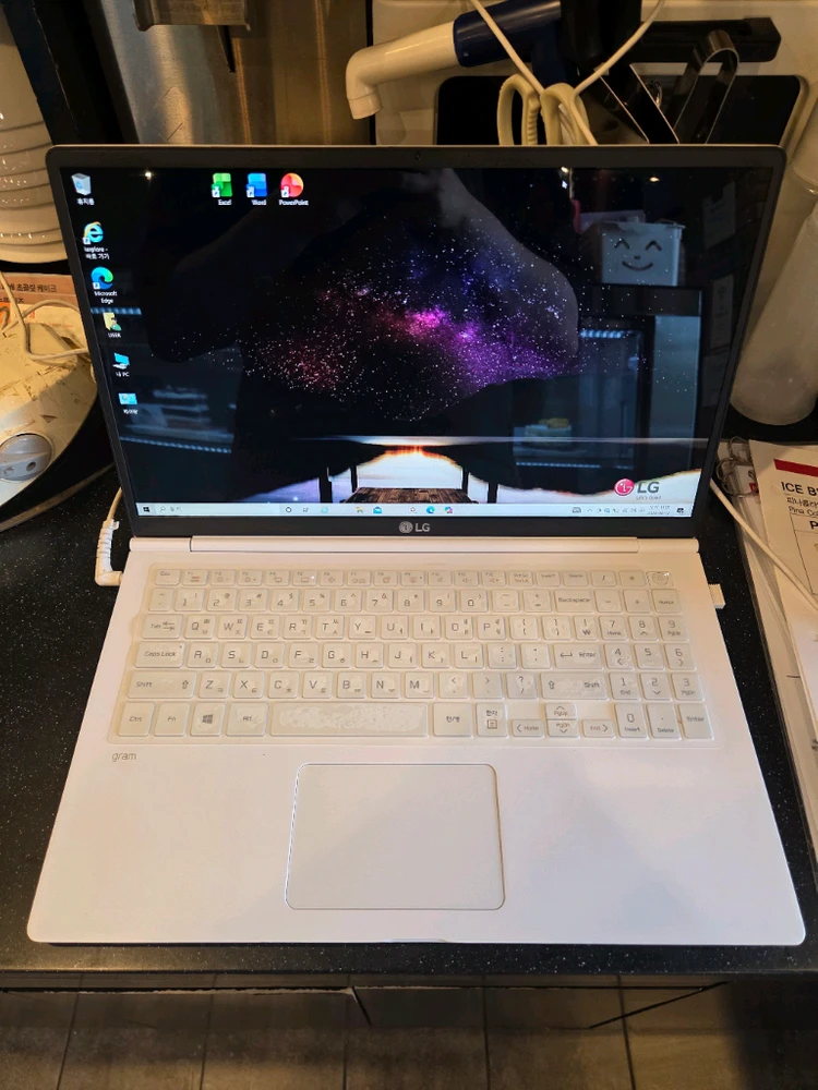 LG 그램 15 15Z990-GR3MK 노트북 판매 이미지