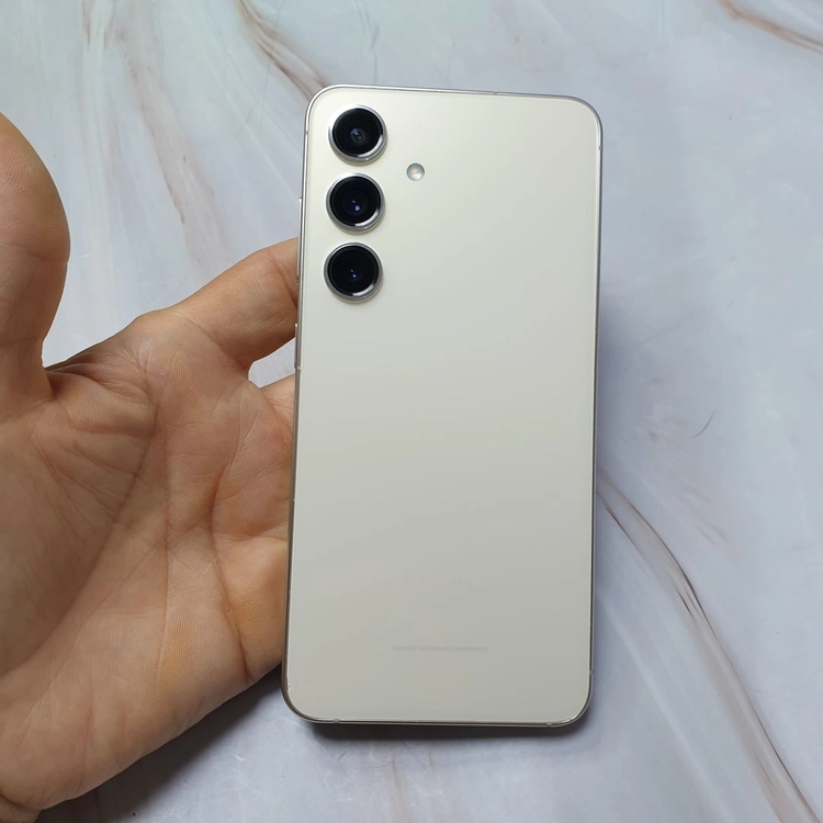 LG 갤럭시 S24 옐로우 256G A급 판매합니다 이미지