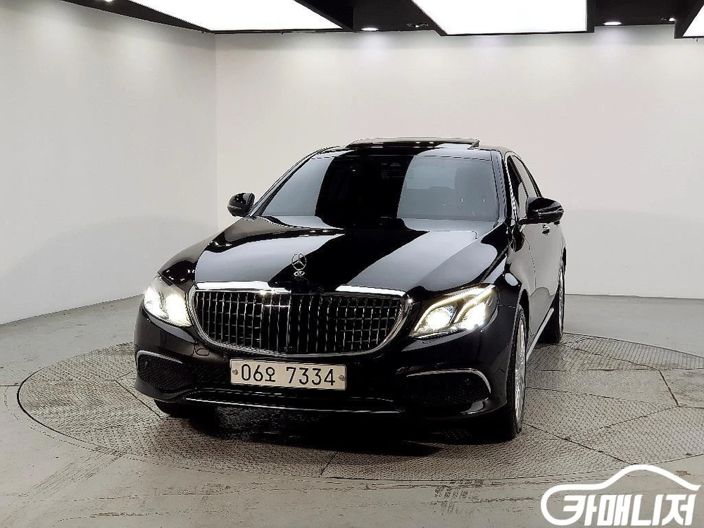 [벤츠]E-클래스 W213 E300 익스클루시브 (5인승) 이미지