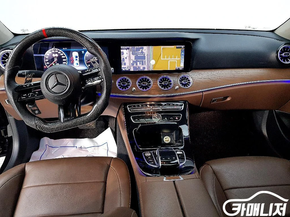 [벤츠]E-클래스 W213 E300 익스클루시브 (5인승) 이미지