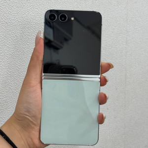 갤럭시Z플립5 민트 256GB Y1945 이미지