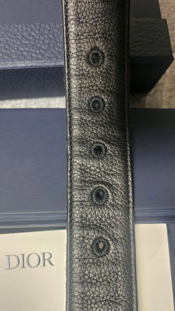 디올 버클 벨트 정품 이미지