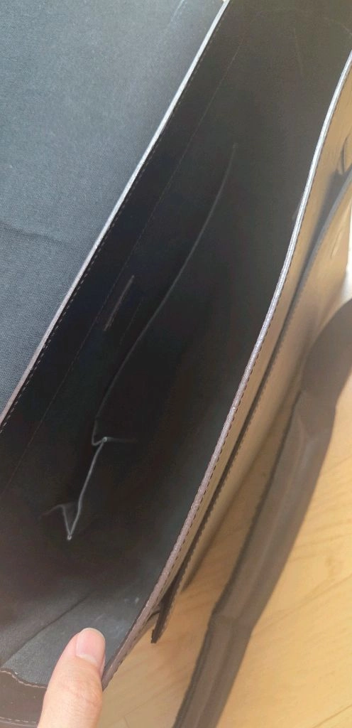 [보증서 O] 루이비통 모노그램 크로스백 팝니다 이미지