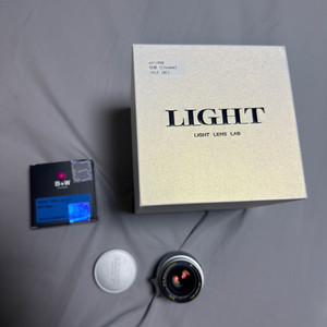LLL 35mm f2 짭매 실버 판매합니다 이미지