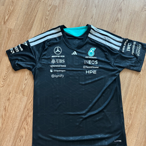 F1 메르세데스 유니폼 이미지