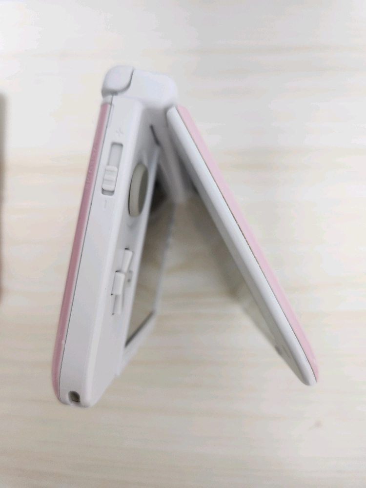 닌텐도 3DS XL 핑크색상 판매합니다(뱅크,특별체험판등 이미지
