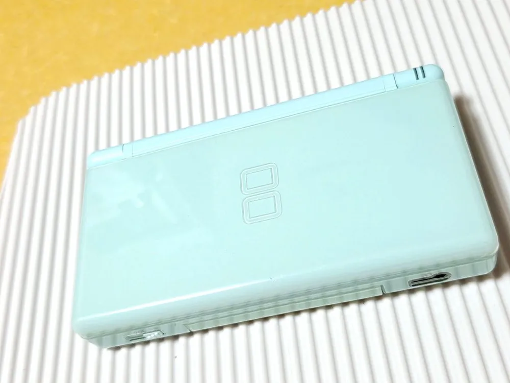 할인가능) 미품급 아이스블루 dslite ds라이트 닌텐도게임보이 레트로랜드 이미지