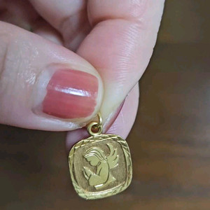 18k 프랑스 빈티지 라파엘 천사 펜던트 이미지
