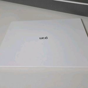 LG 그램 프로 17인치 노트북(17Z90SP-GA5CK) 이미지