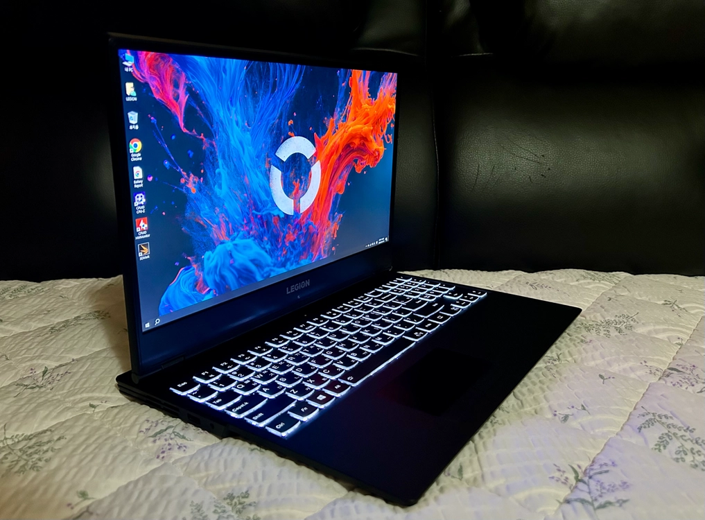 레노버 리전 1660Ti, i5-9300H 게이밍노트북 이미지