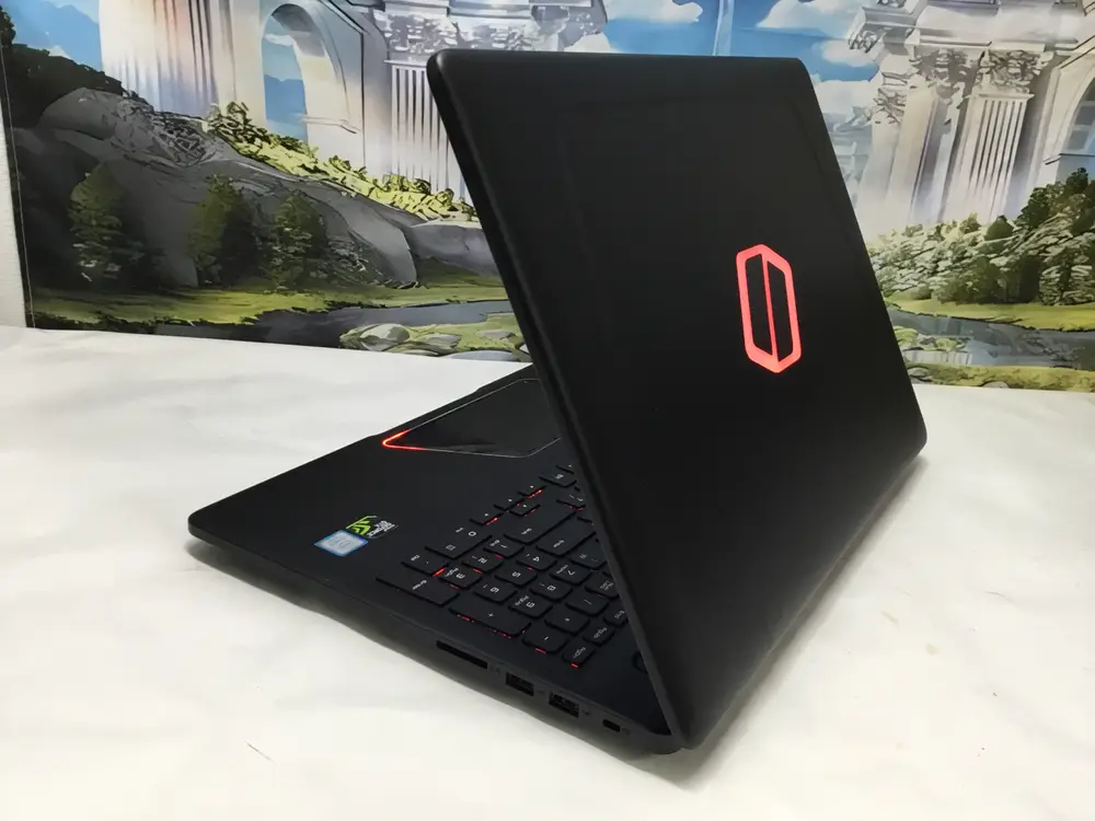 삼성 게이밍 노트북 NT800G5M-X59 WIN11 이미지