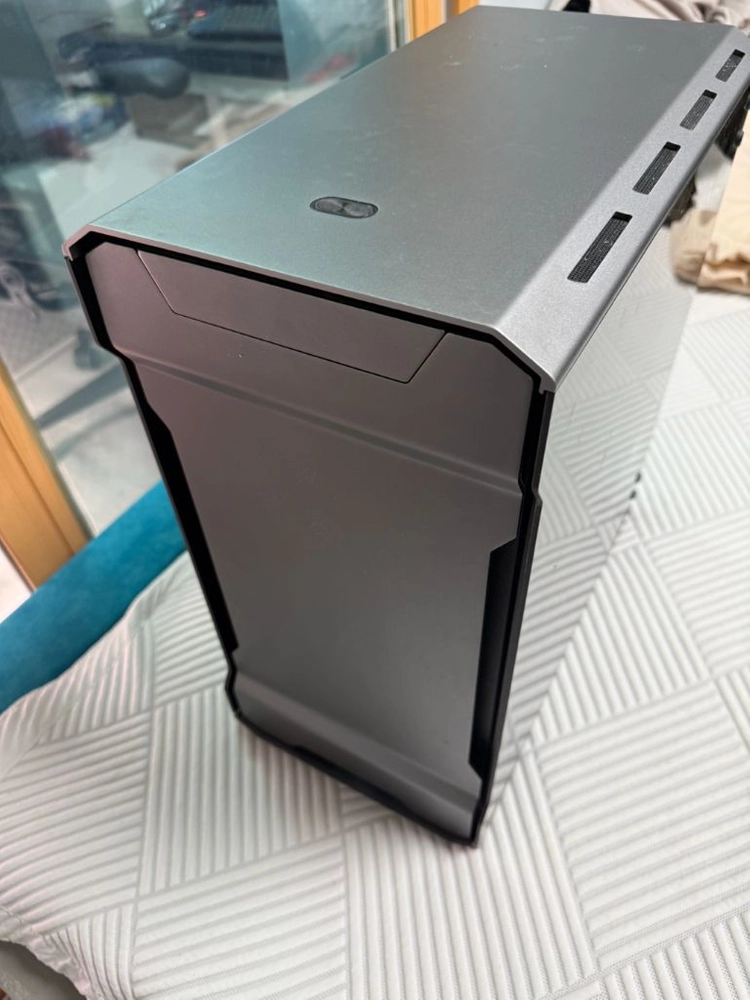 인텔 I5 9600kf 16기가램 gt1030 완본체 이미지