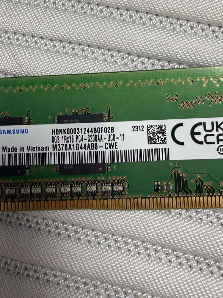 인텔 I5 9600kf 16기가램 gt1030 완본체 이미지