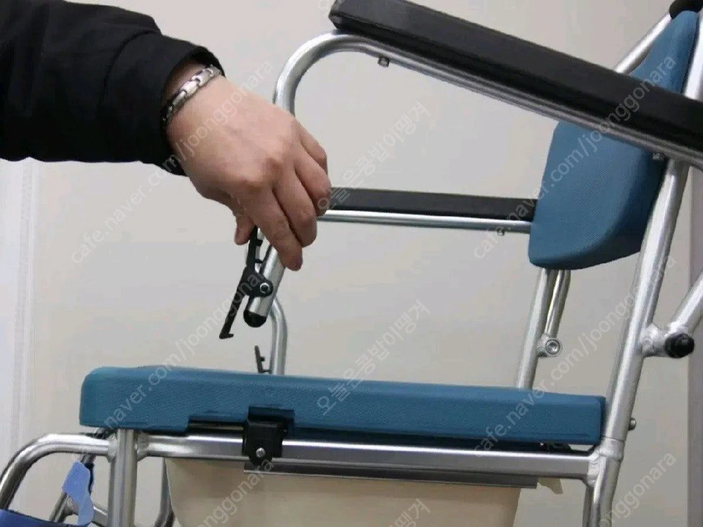 미키코리아 목욕의자 PT-300 미개봉 새제품 이미지