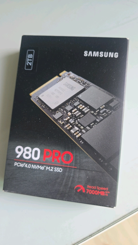 M.2 NVMe SSD 2TB 이미지