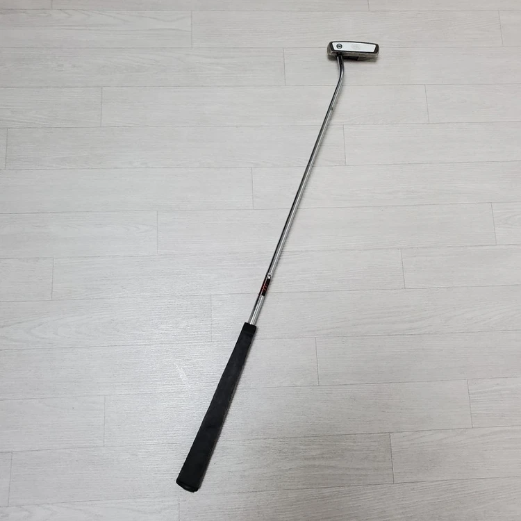 오디세이 화이트아이스 5 퍼터 33인치 골프채 골프클럽 이미지