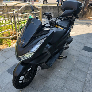 오늘급처분!!) 22년 pcx 파라요! (오늘사가실분만!) 이미지