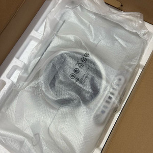 삼성 오디세이 OLED G6 27인치 QHD 360Hz 게이밍 모니터 판매합니다. 이미지