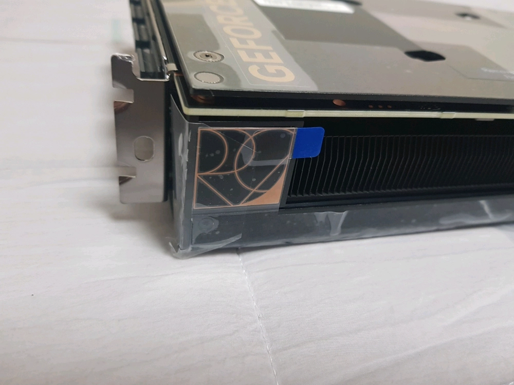 아수스 RTX 4070 SUPER PROART O12G 완전새거 박스는 없습니다 이미지
