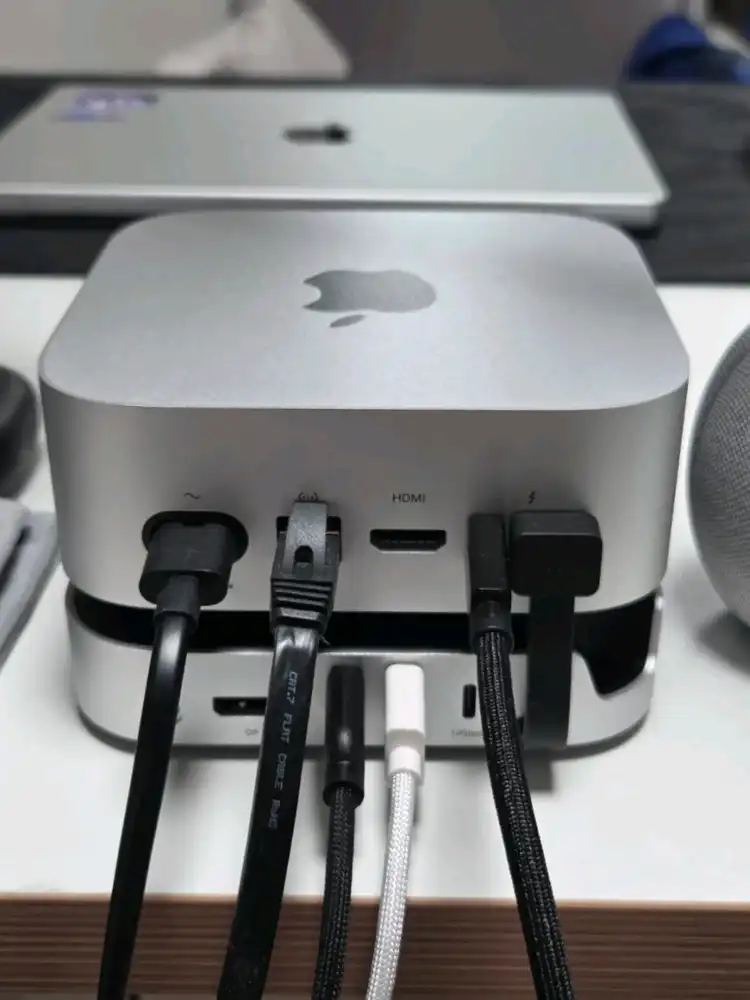 애플 맥미니 M4 16GB 512GB + 도킹스테이션 이미지