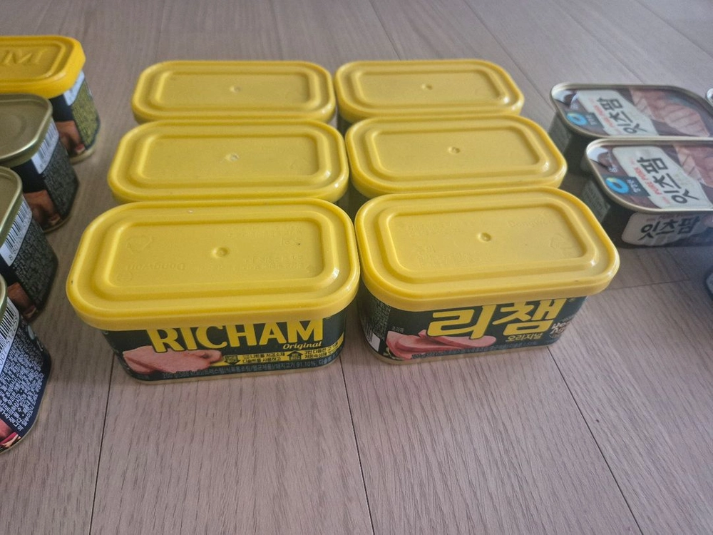 스팸 16캔,리챔 6캔,잇츠팜 5캔 이미지