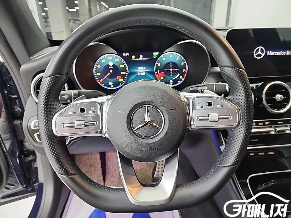 [벤츠]C클래스 W205 C200 쿠페 이미지