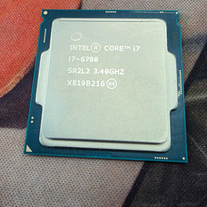인텔 코어 i7-6700 CPU(내장O) 팔아요. 이미지