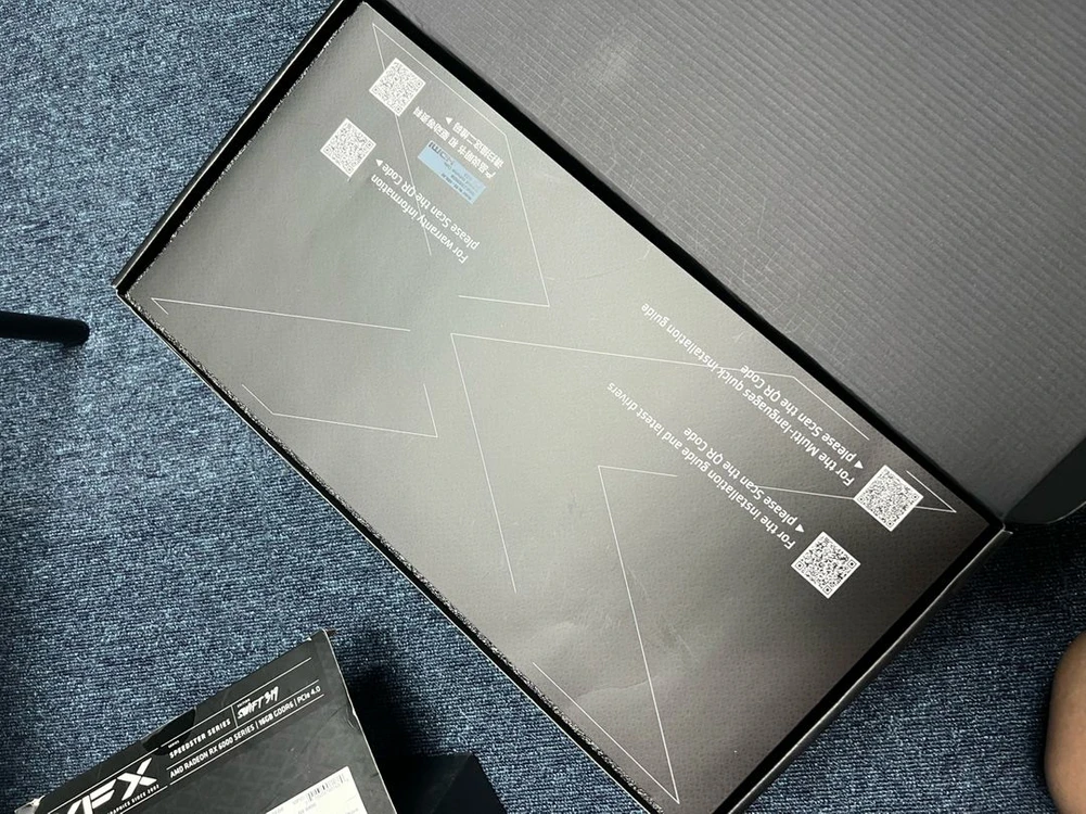 XFX RX6800 SWFT319 그래픽카드 보증 유 상태 좋음 이미지