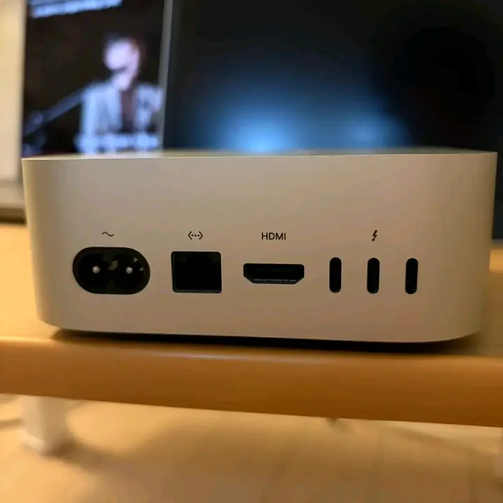 애플 맥미니 M4 기본형 (16GB/256GB) 이미지