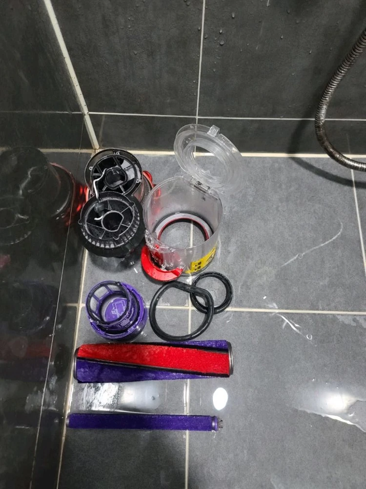 다이슨 무선청소기 V10(배터리 교체>1시간7분작동,다이슨거치대&전체해체,Cleaning완) 이미지