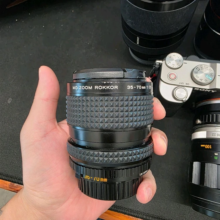 a7c + 소니24240mm + 삼양24mm +미놀타이종교배렌즈2개 + fff렌즈 + 리모컨 이미지