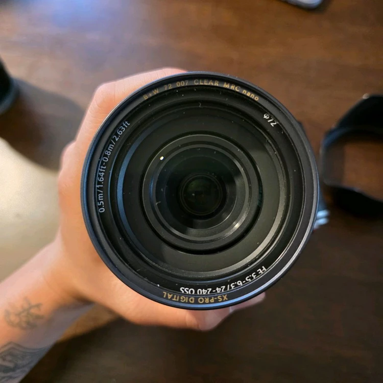 a7c + 소니24240mm + 삼양24mm +미놀타이종교배렌즈2개 + fff렌즈 + 리모컨 이미지