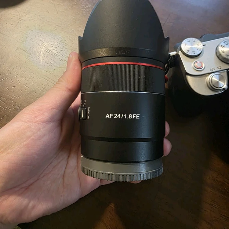 a7c + 소니24240mm + 삼양24mm +미놀타이종교배렌즈2개 + fff렌즈 + 리모컨 이미지