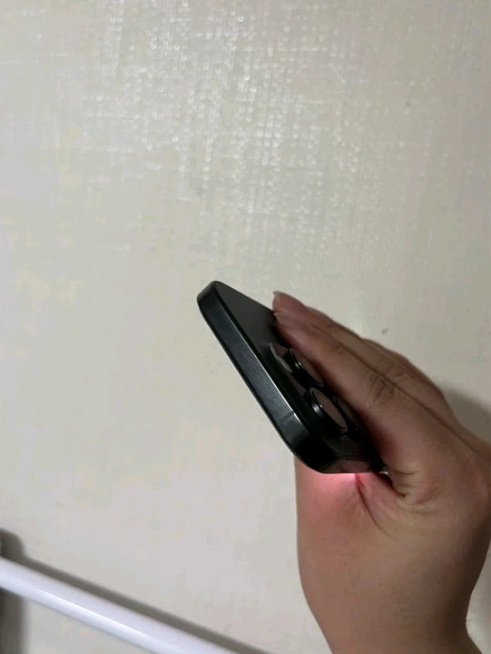 아이폰 16pro 256 블랙팝니다 이미지