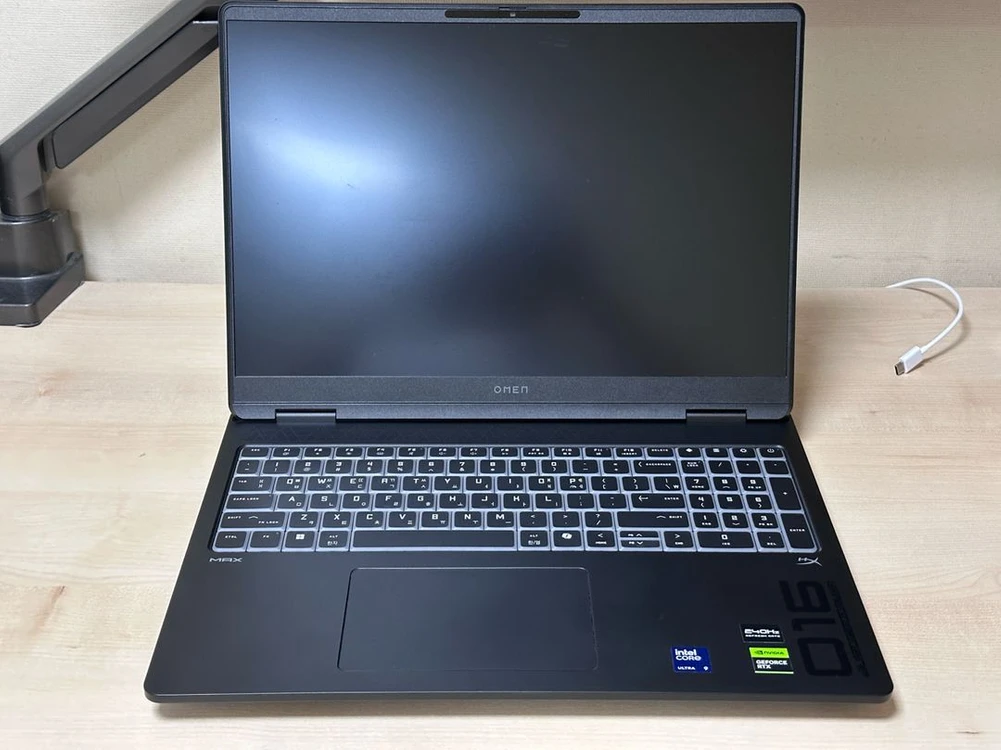 오멘 맥스16 U9 275HX 5070Ti 노트북 파우치 포함 이미지