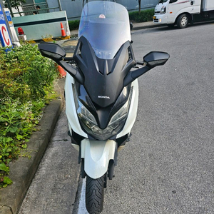 21년식 포르자350 이미지