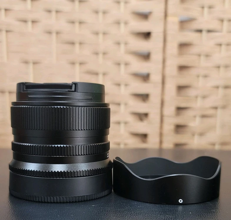 티티아티산 af 40mm f2 니콘Z마운트 이미지