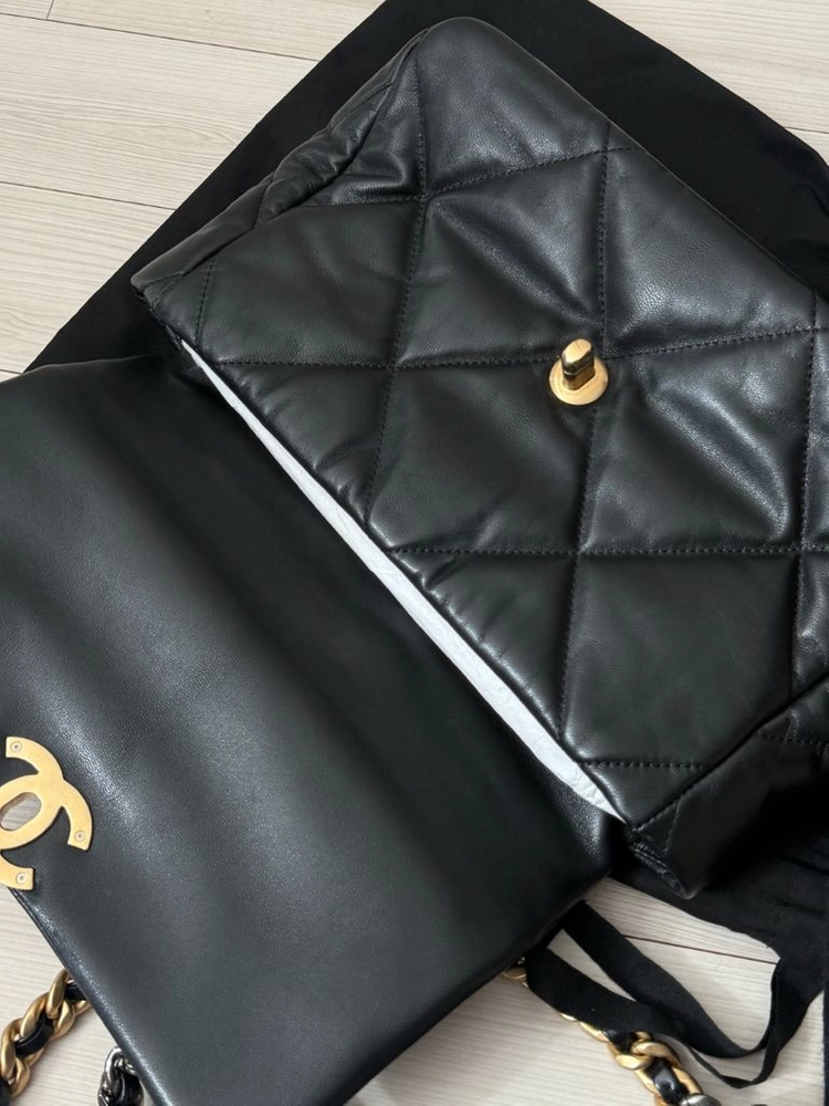 샤넬 19백 라지 이미지