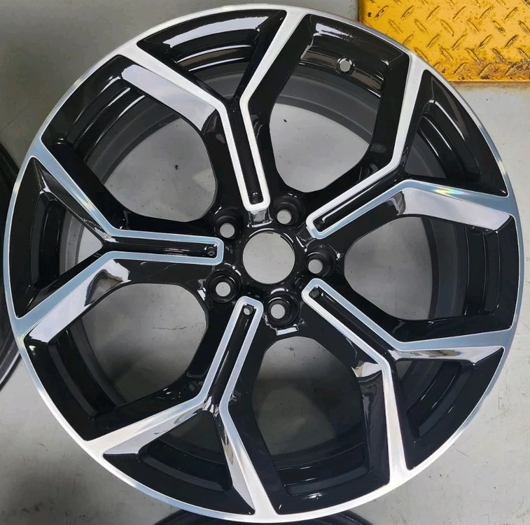 BMW 정품 x3 20i 19인치 휠,x4 19인치 휠 이미지