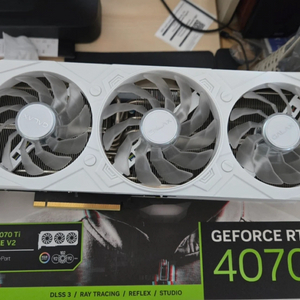 갤럭시 RTX 4070 Ti EX GAMER WHITE V2 이미지