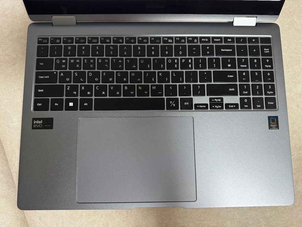 갤럭시북4프로 360 NT960QGK-KH51G 이미지