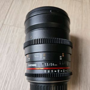 삼양 vdslr 24mm t1.5 캐논ef마운트 렌즈 판매합니다 이미지