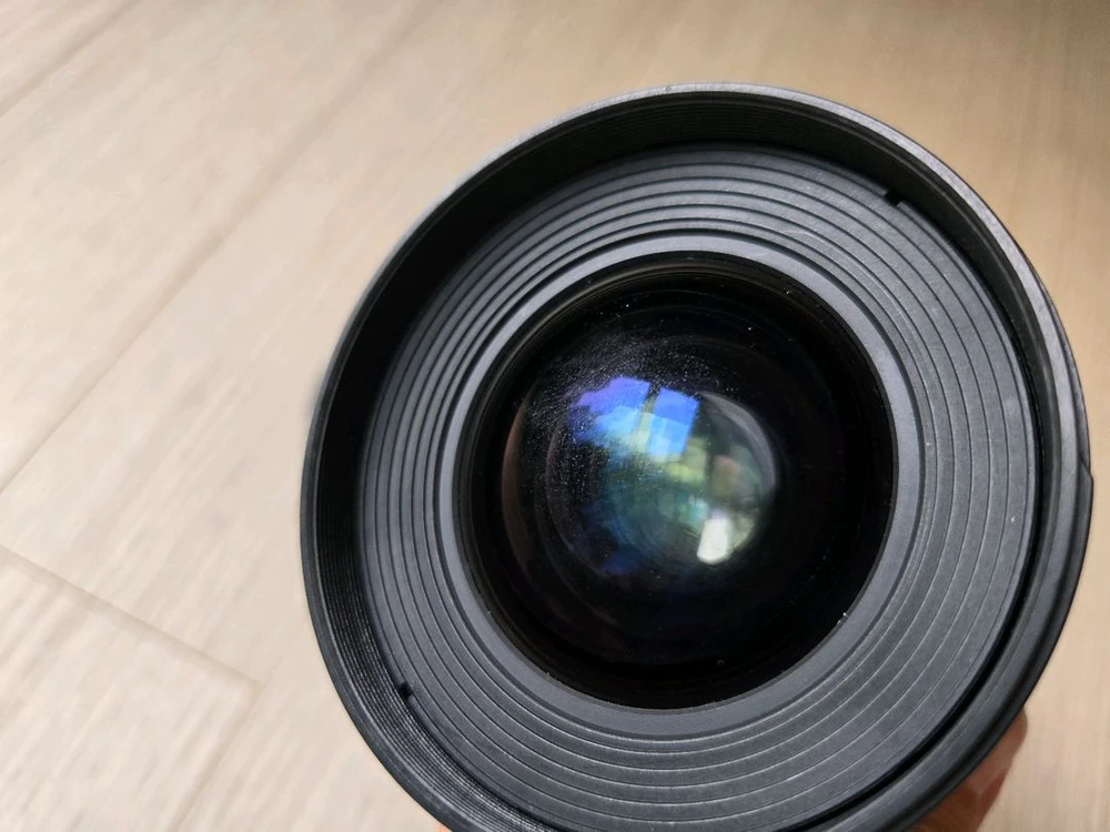 삼양 vdslr 24mm t1.5 캐논ef마운트 렌즈 판매합니다 이미지