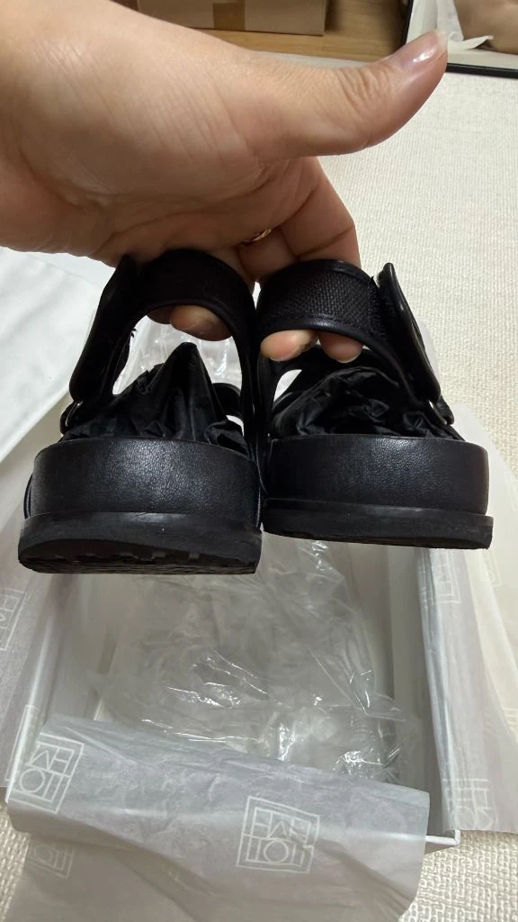 토템 청키 샌들 37 이미지