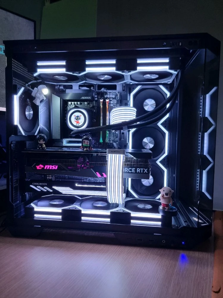 AMD 고사양 게이밍용 컴퓨터 7800X3D RTX 4080 팝니다. 이미지